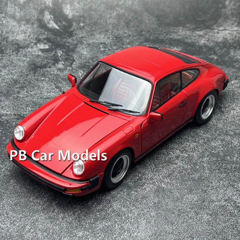 Minichamps 1:18 CARRERA 3.2 TARGA 1983 Alloy Simulation Automotive Model