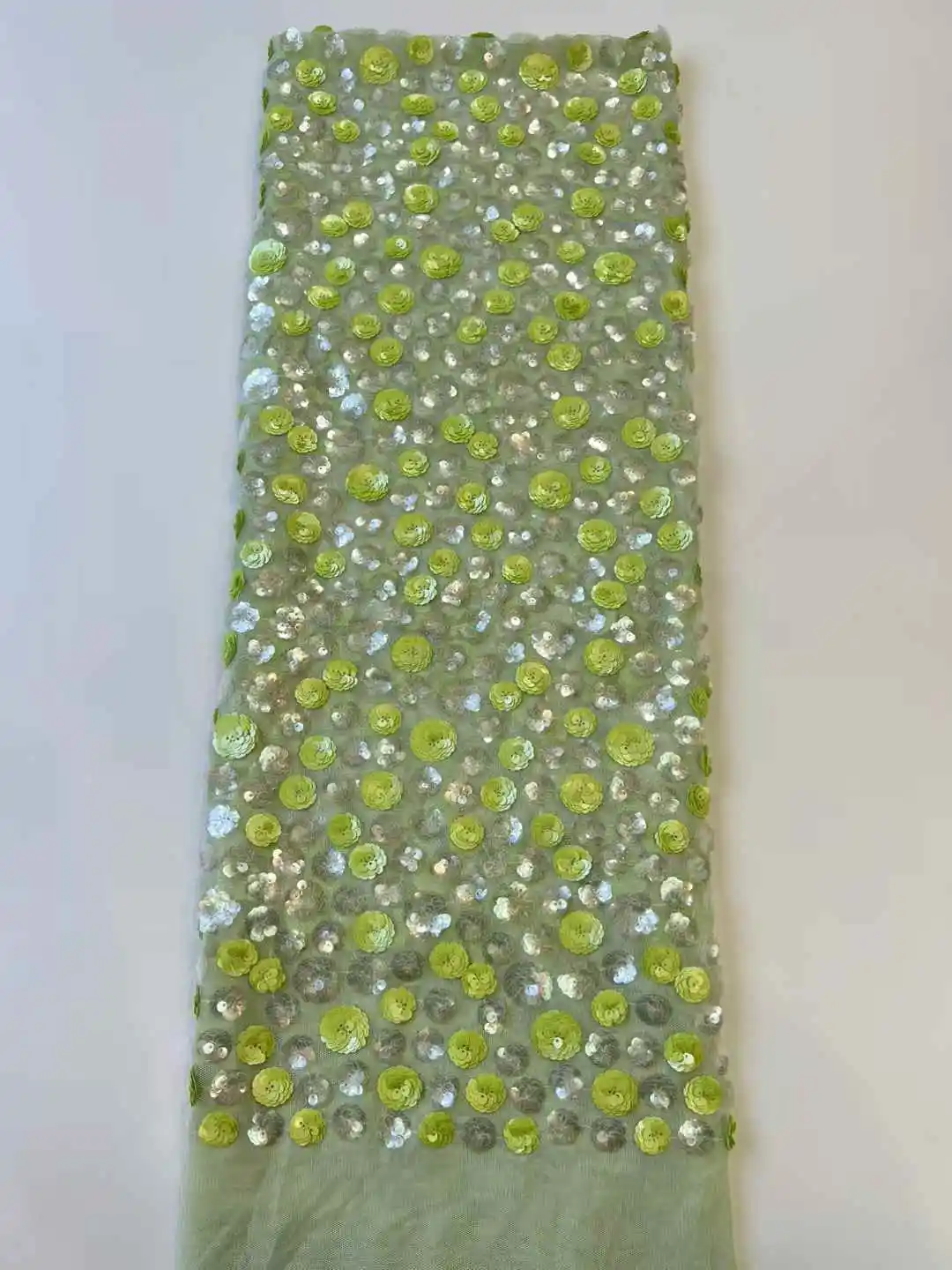 African Nigeria High-Quality Sequins Embroidery Tulle Lace Fabric 2025 Guipure Dress Beads 5 Yards For Wedding Party - Image 3
