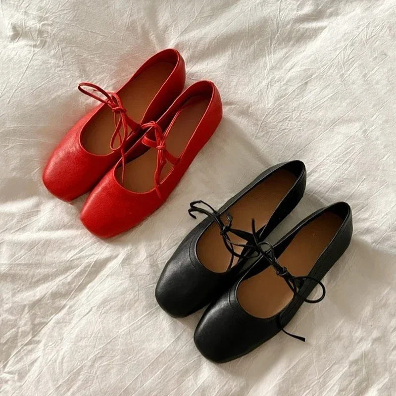 

Women's Flat Shoe Exquisite Soft Leather Mary Jane Shoes Fashion Square Head Ballet Shoes for Woman Designer Shoes Zapatos Mujer