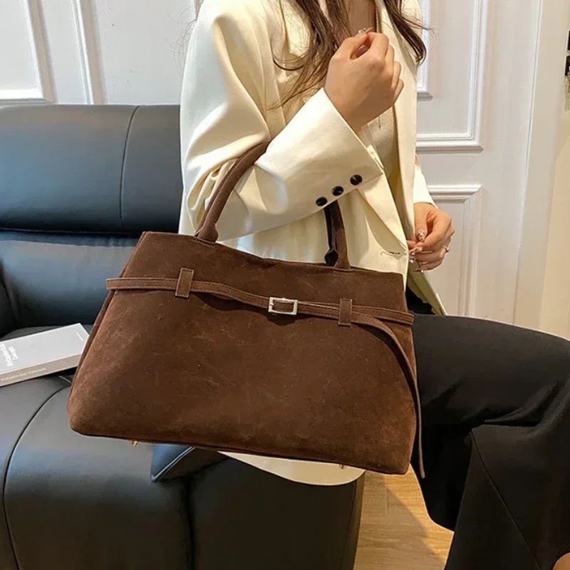2025 Hot Sale Bags for Women Buckle Decorative Design Solid Faux Suede Handbag Large Capacity Hasp Casual Tote Bolsas Femininas