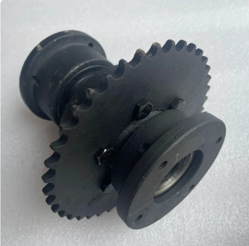 Homemade modified four-wheel motorcycle go-kart accessories Rear axle differential tooth bag sprocket seat