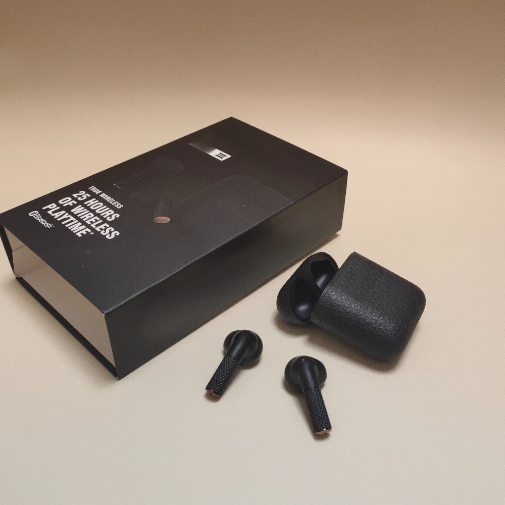 Nuevos auriculares inalámbricos Bluetooth M3 portátiles cómodos y inalámbricos con graves pesados semi-in-ear adecuados para auriculares