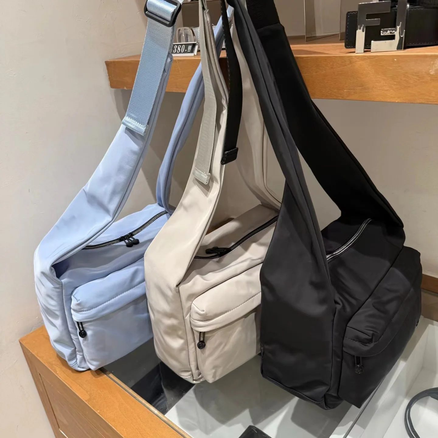

Summer Essential Women's Crossbody Shoulder Bag -Stain-Resistant Oxford Organizer, Lightweight Purse for Commute & Travel