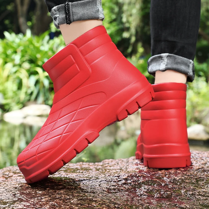 Couple Style Short Rain Boots Anti-Slip Waterproof Outdoor Fishing Boots Non-Slip Work Chef Shoes Kitchen Lightweight Rain Boots