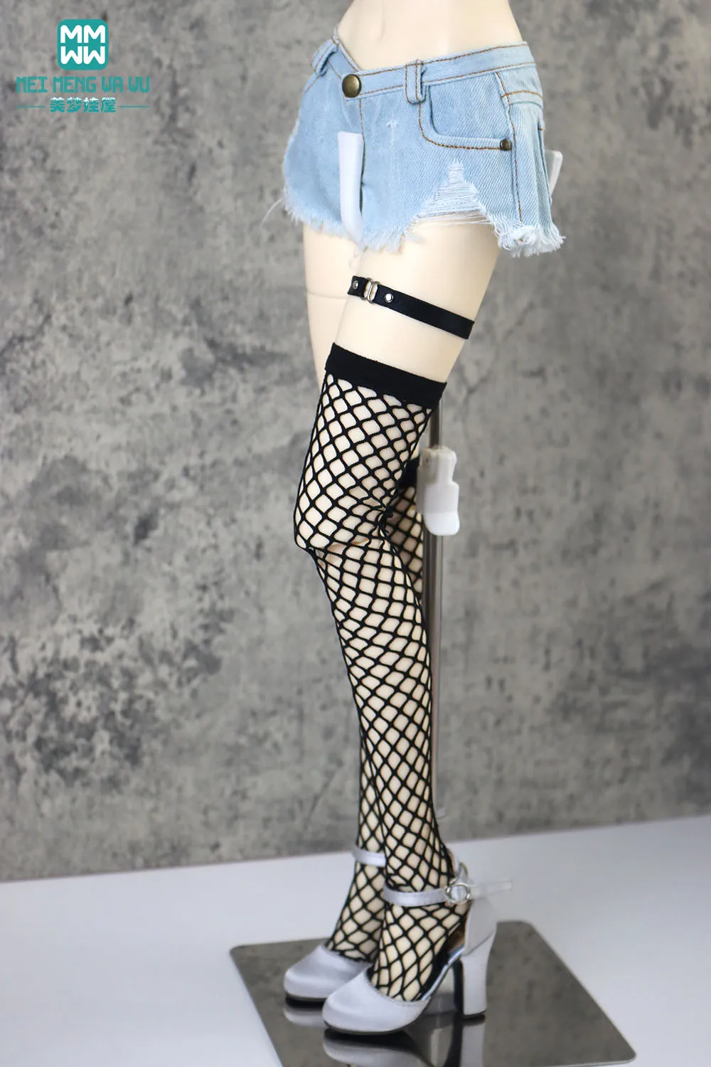Puppenzubehör für 1/3 1/4 1/6 BJD DD SD YOSD Puppen Modische Spitzenstrümpfe – Detail 3