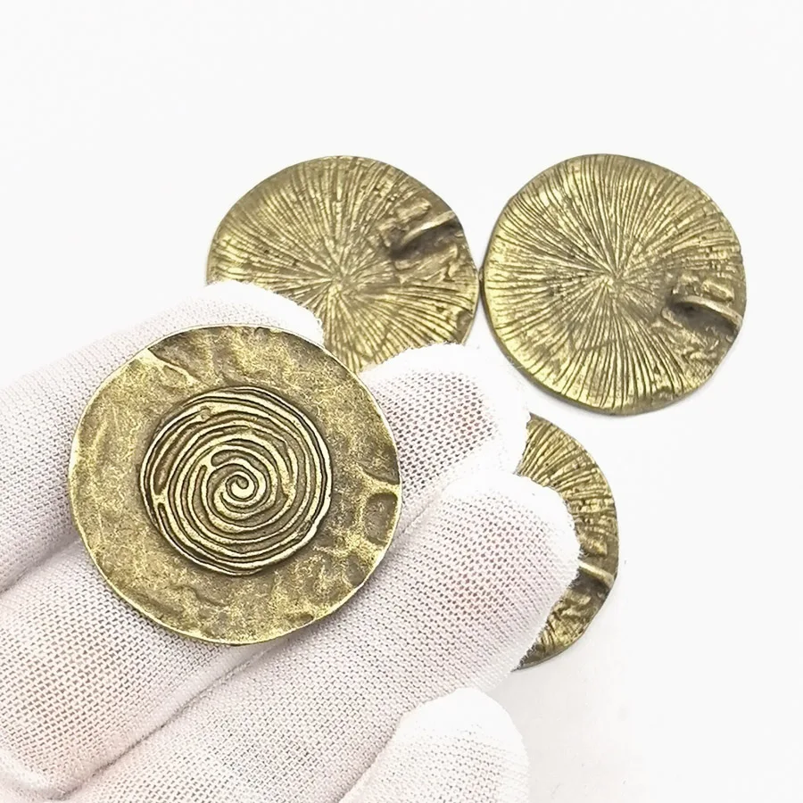 8pcs Antique Bronze Tone Round Alloy Charms For Necklace Pendants Vintage Jewelry Making Crafts Retro Necklace 35*35*4mm 32614