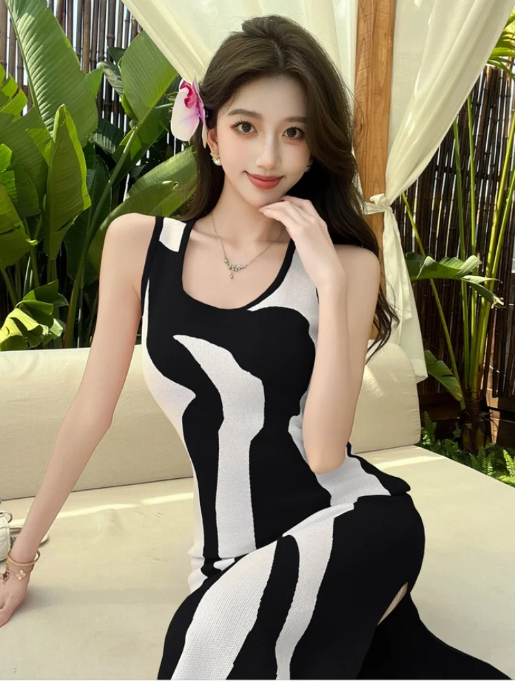 SMTHMA Vestidos 韓国シックなヴィンテージハイウエストの女性のドレスボディコンセクシーなストレッチニット 2025 サマードレス