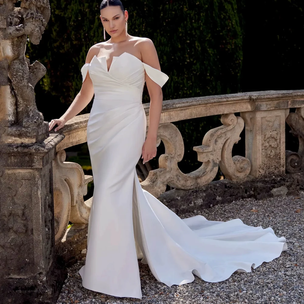 Suknie ślubne bez ramiączek, plus size, z odkrytymi ramionami, dekolt w serduszko, prosty styl, satynowe, dla panny młodej, bez pleców.