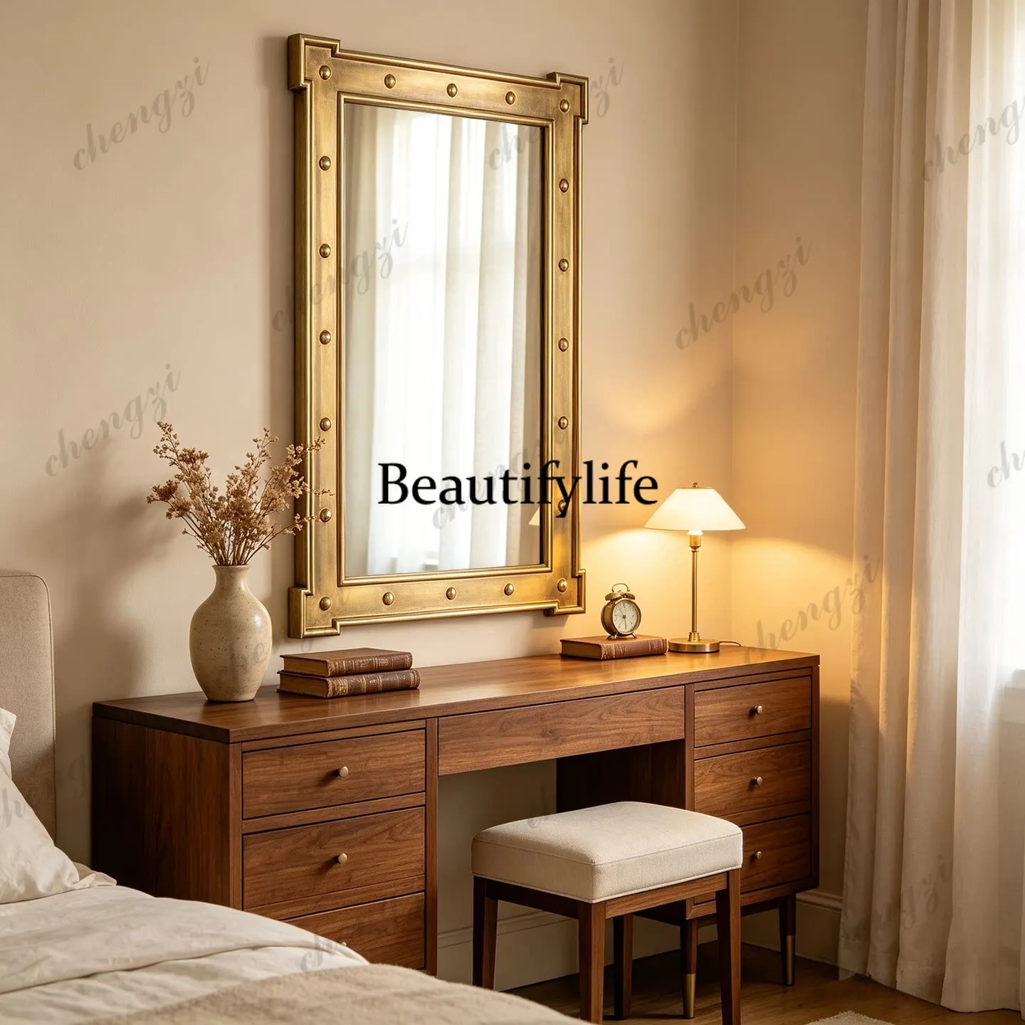 French retro square makeup mirror American bedroom vanity mirror European bathroom mirror wall hanging