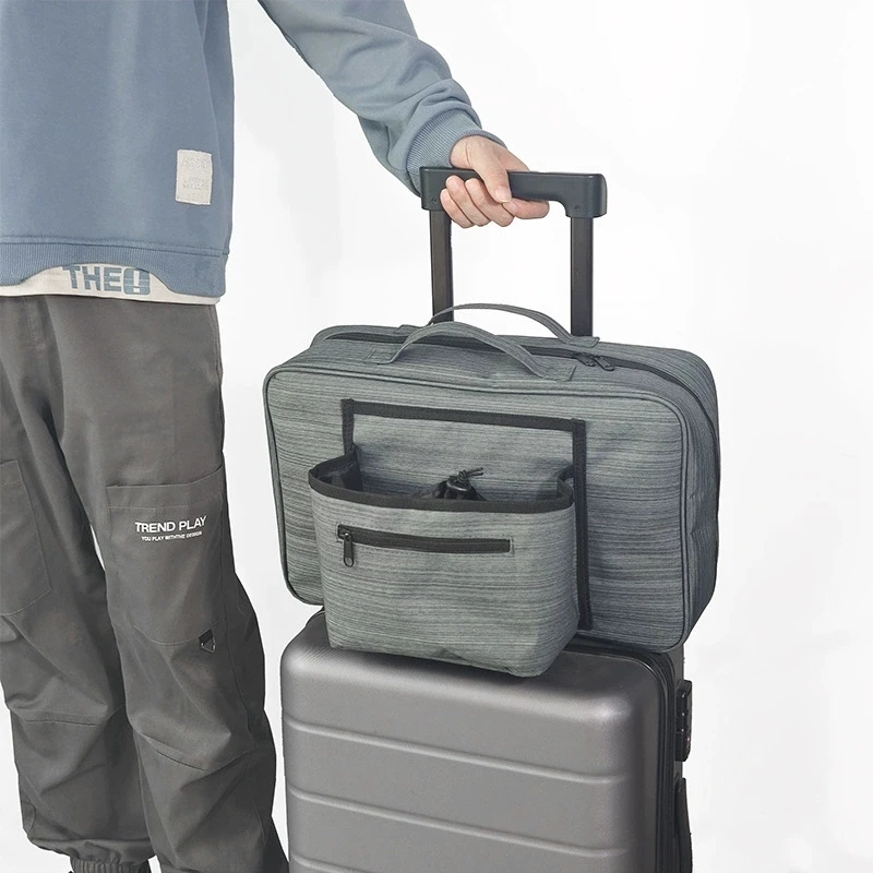 Дорожный чемодан