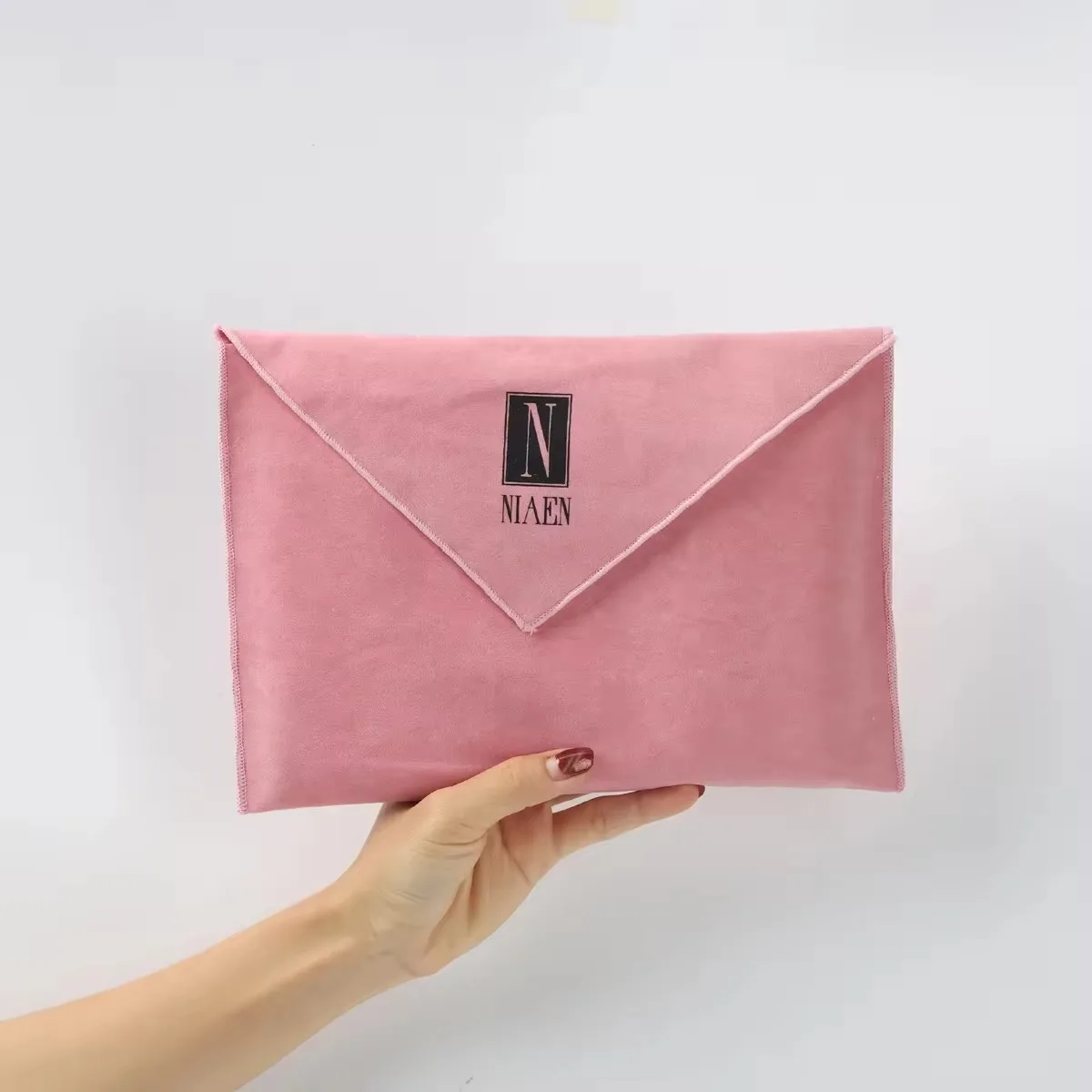 Luxury Pink Suede Gift Envelope Velvet Jewelry Dust Packaging Bag Envelope Cosmetic Jewelry Pouch With Logo