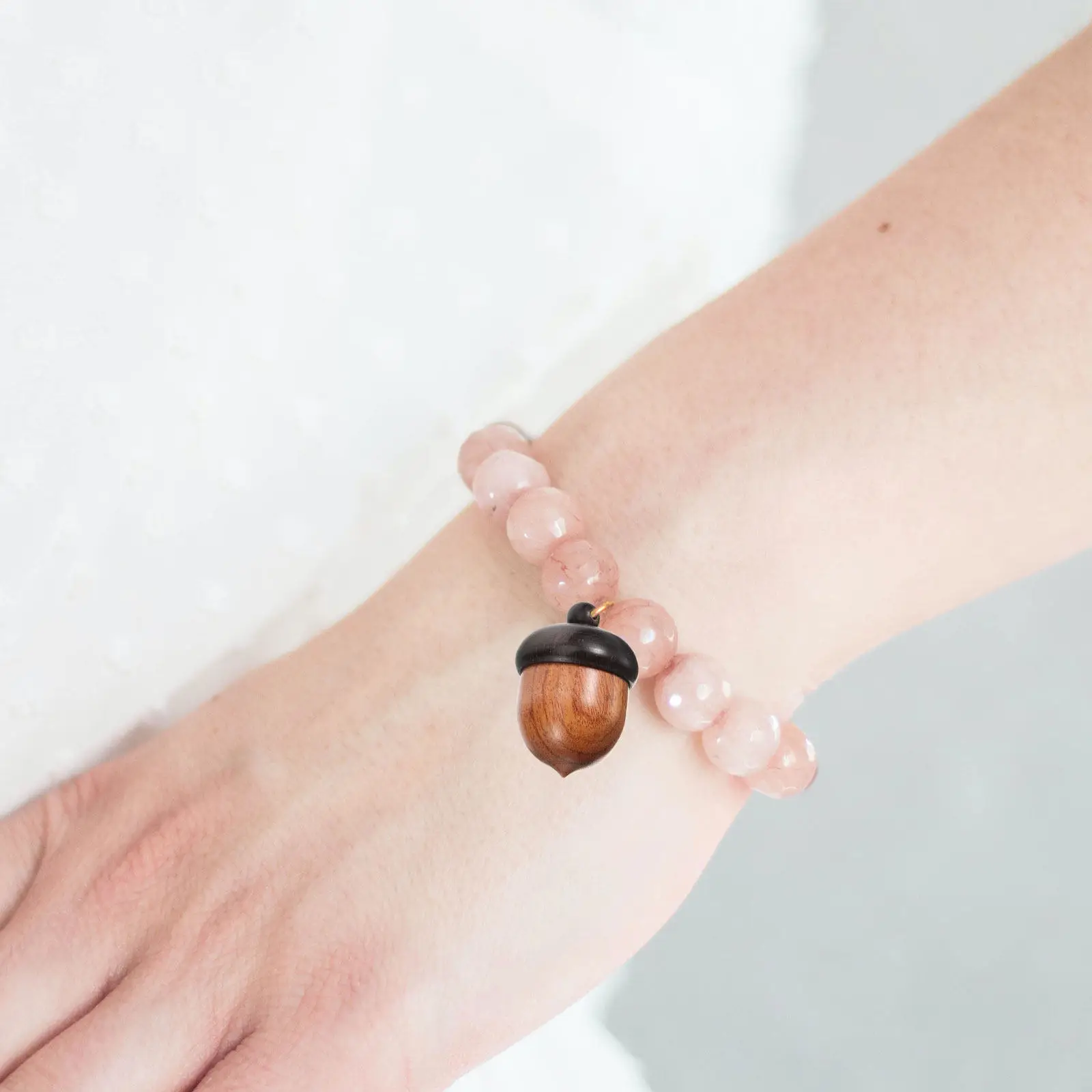 

4Pcs Acorn Pendant Charm Jewelry Making DIY Pendant Bracelet Necklace Crafts Creative Acorn Decoration Craft Acorns