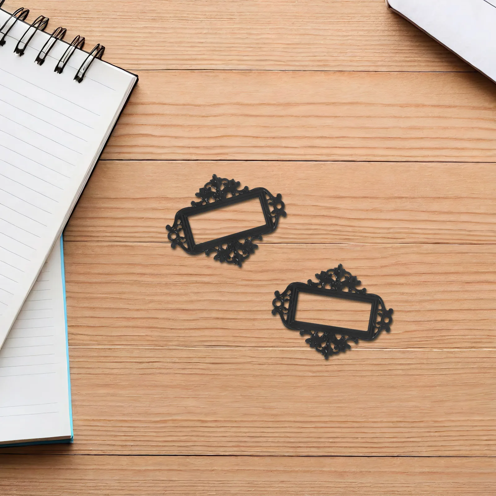 

Набор из 24 винтажных металлических рамок для этикеток: держатели для ящиков, органайзеры для офиса, именные таблички для аптечек и дисплеев