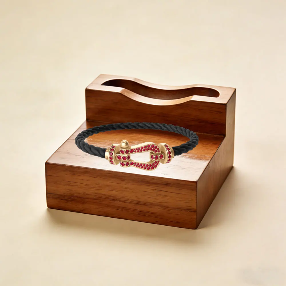 

Diamond series, girl's thoughts, horseshoe-shaped bracelet, large size
