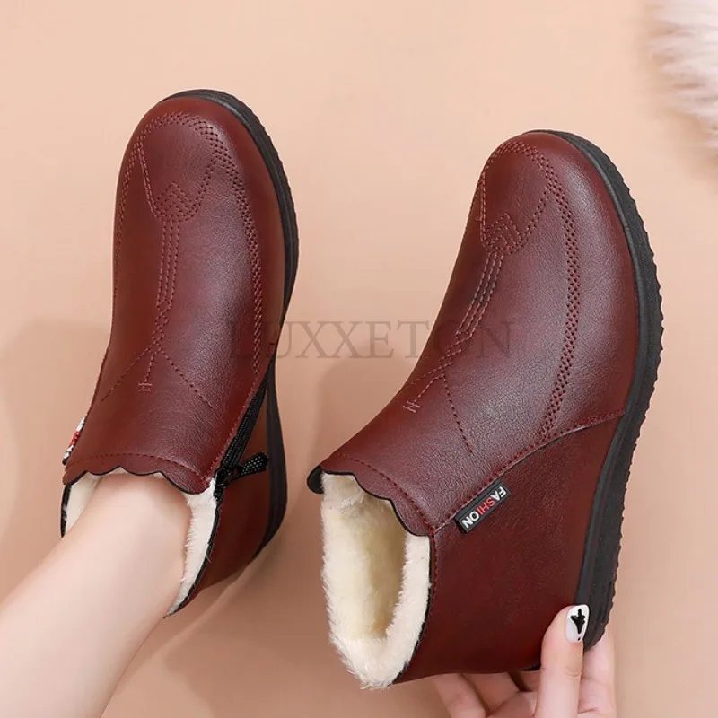 Flat Bottomed Low Heeled Round Toe Mother Shoes Elderly Cotton Shoes Soft Soled Anti Slip Short Boots Plush and Warm Snow Boots