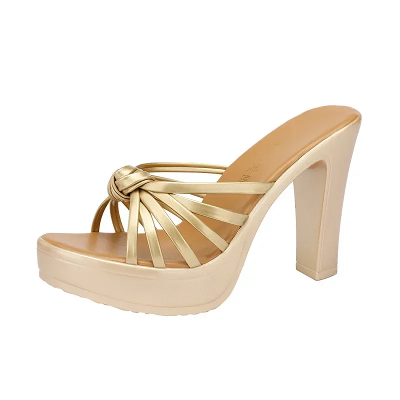 10 سنتيمتر صغيرة كبيرة الحجم 32-43 أنيقة مكتب السيدات كتلة عالية الكعب أحذية النساء النعال 2025 الصيف منصة سميكة الشرائح نموذج