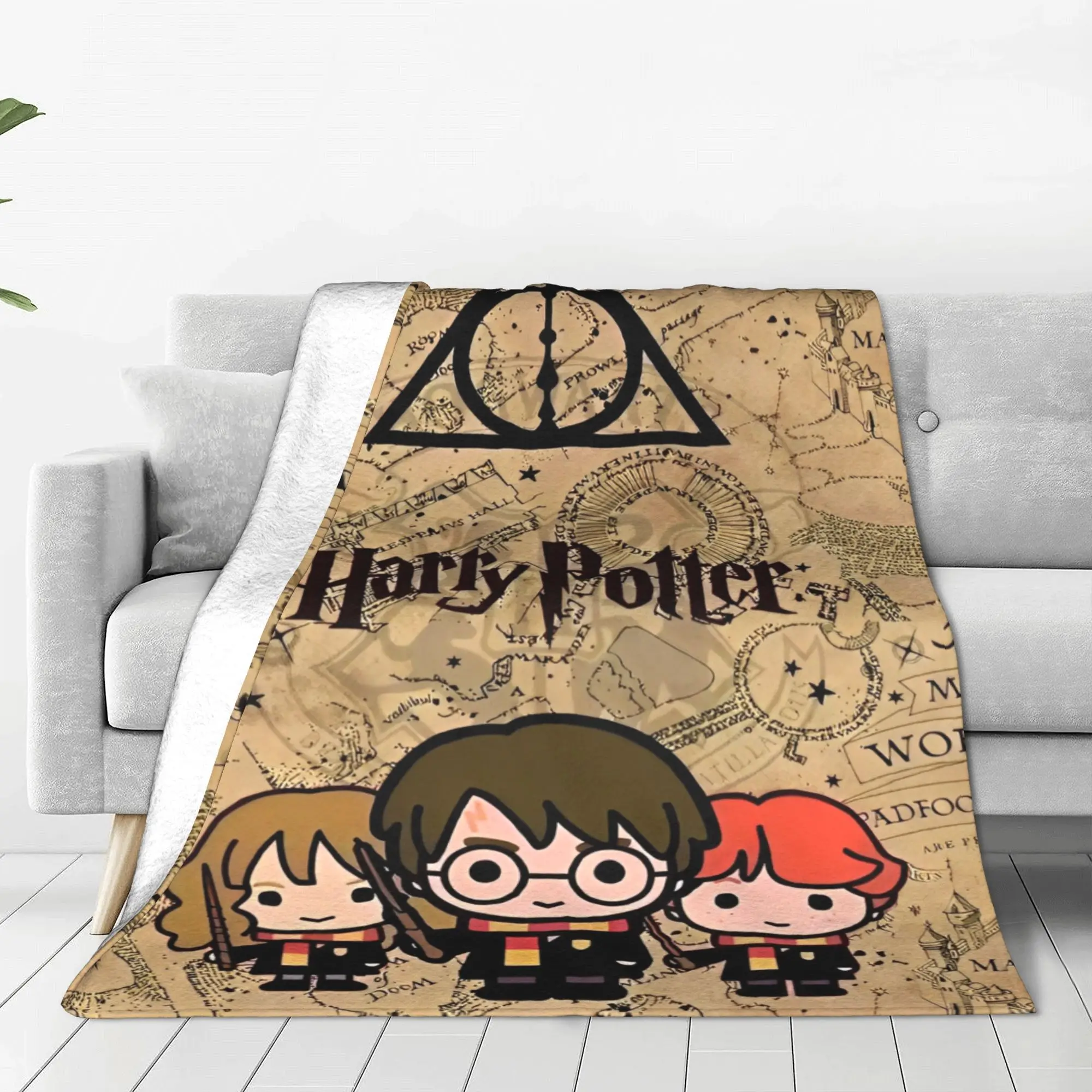 MINISO Harry Potter Themes Flannel Blankets Witch Wizard Magician  Customized Throw Blanket for Home 125*100cm Plush Thin Quilt