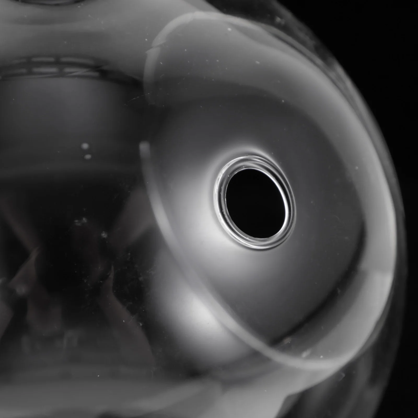 

2Pcs Hanging Terrarium Transparent Glass Globe for Air Plant Succulent DIY Microlandscape Indoor Home Garden Decor Glass Hanging