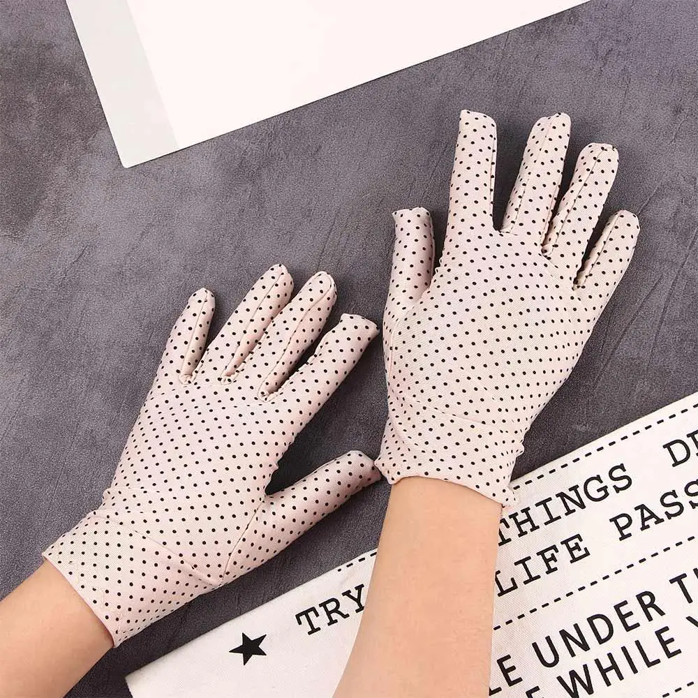 

Etiquette Fashion Elastic Spring Summer Anti-UV Driving Gloves Sunscreen Women Gloves Dots Gloves