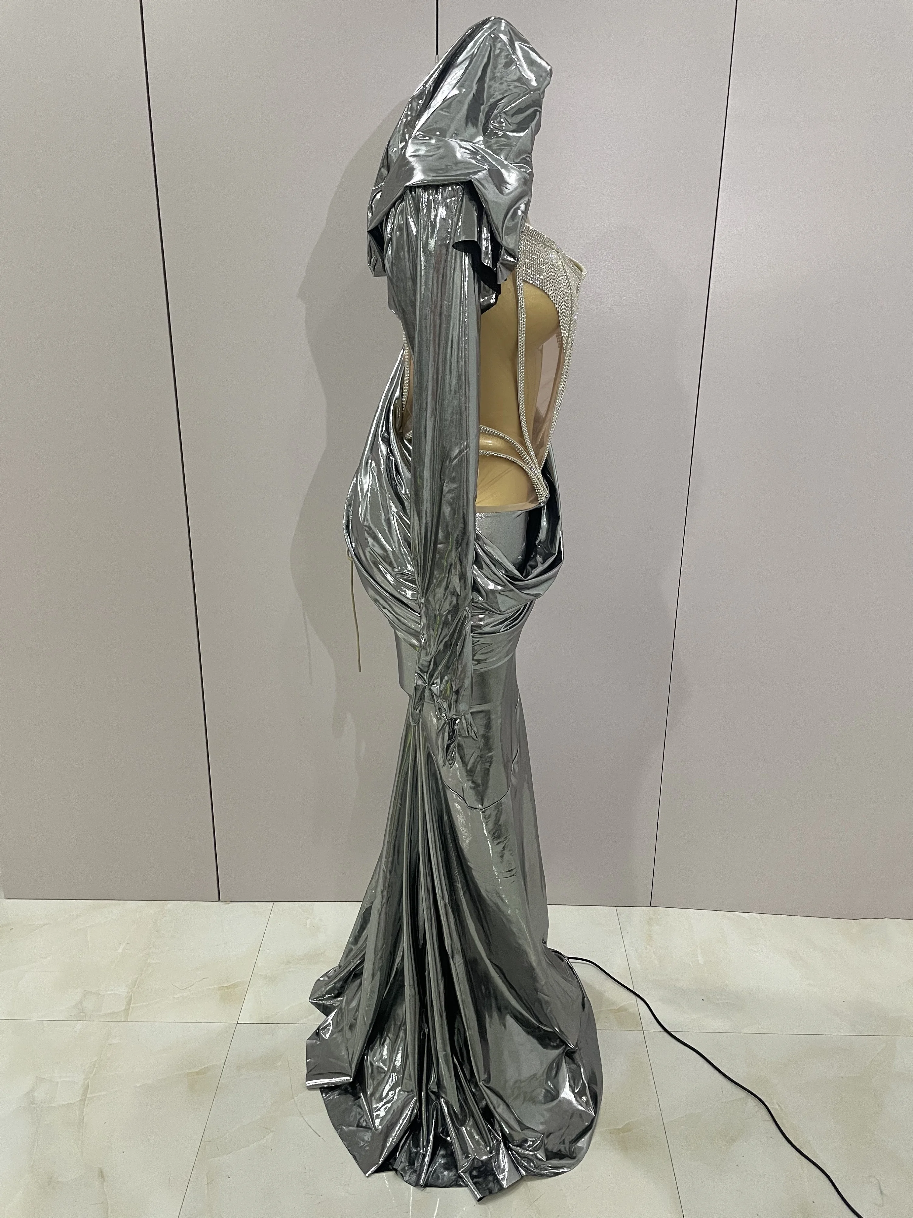 Thumbnail 4 - #16 Discounted Flowing Long Dress Worth Buying