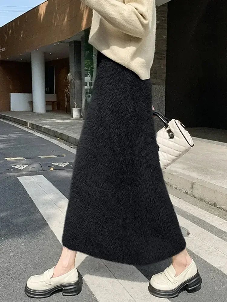 2024 Knitted Skirt Women Long Skirts 2023 Autumn Winter Warm High Waisted Korean Fashion Solid Casual Elegant Faux Fur Skirt