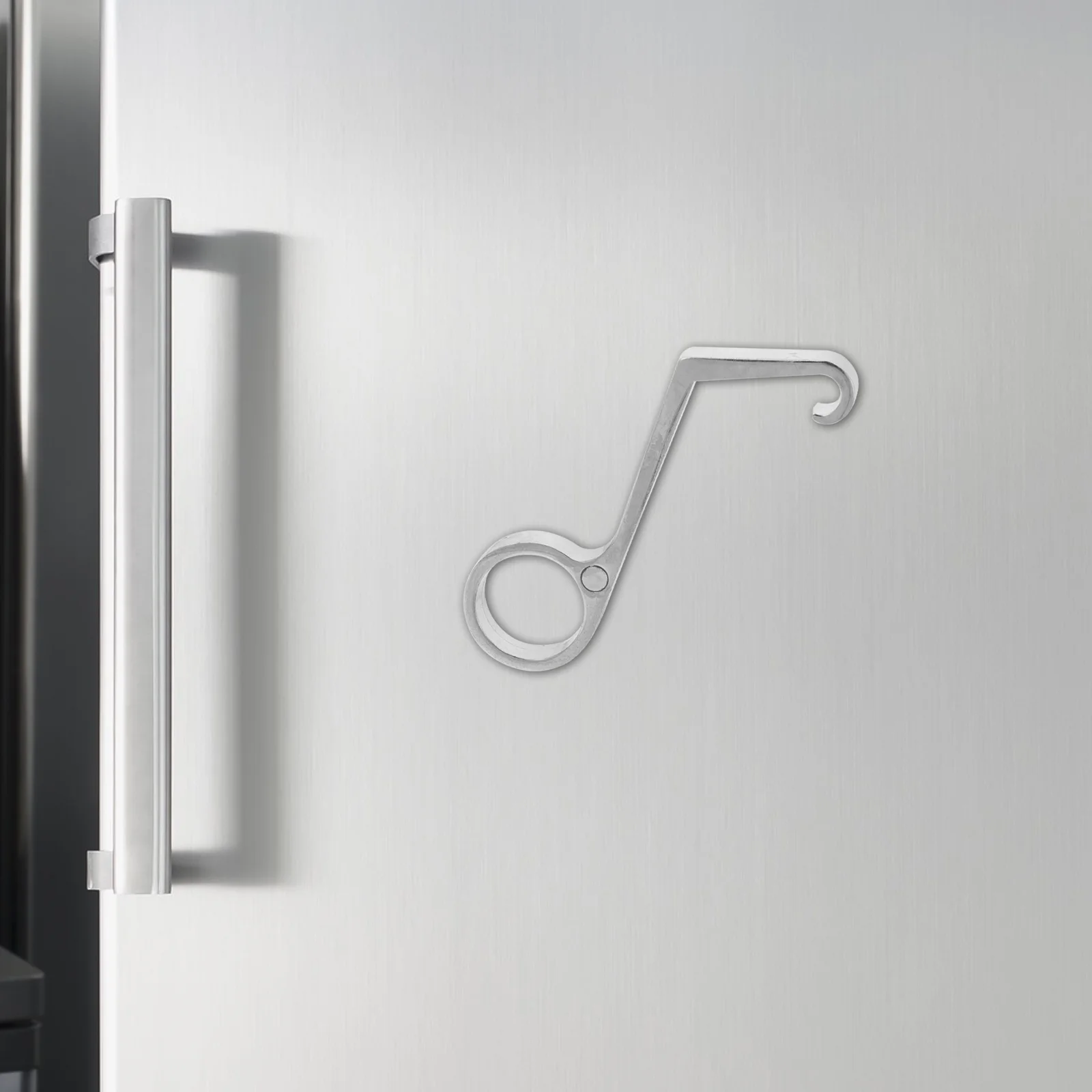 

Zinc Alloy Bottle Fridge Magnet One Hand Beer Soda Can Party Favor Gift For Bar Restaurant Home Kitchen Bar Tool Alloy