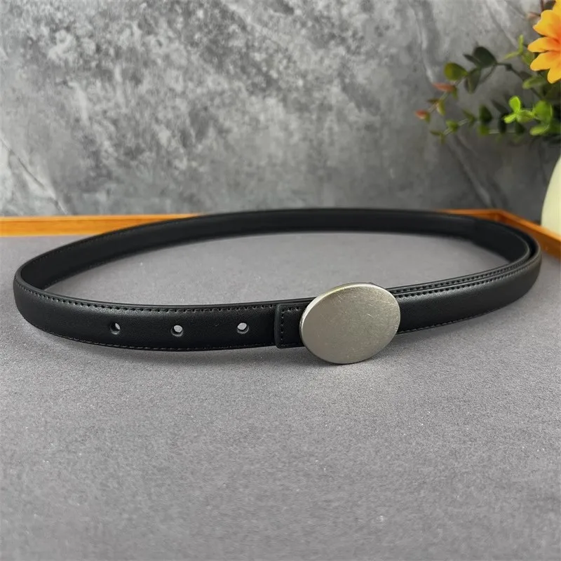 Corsetto in vera pelle con fibbia argento vintage da donna Cappotto con fascia da smoking femminile Cintura stretta per decration J1660