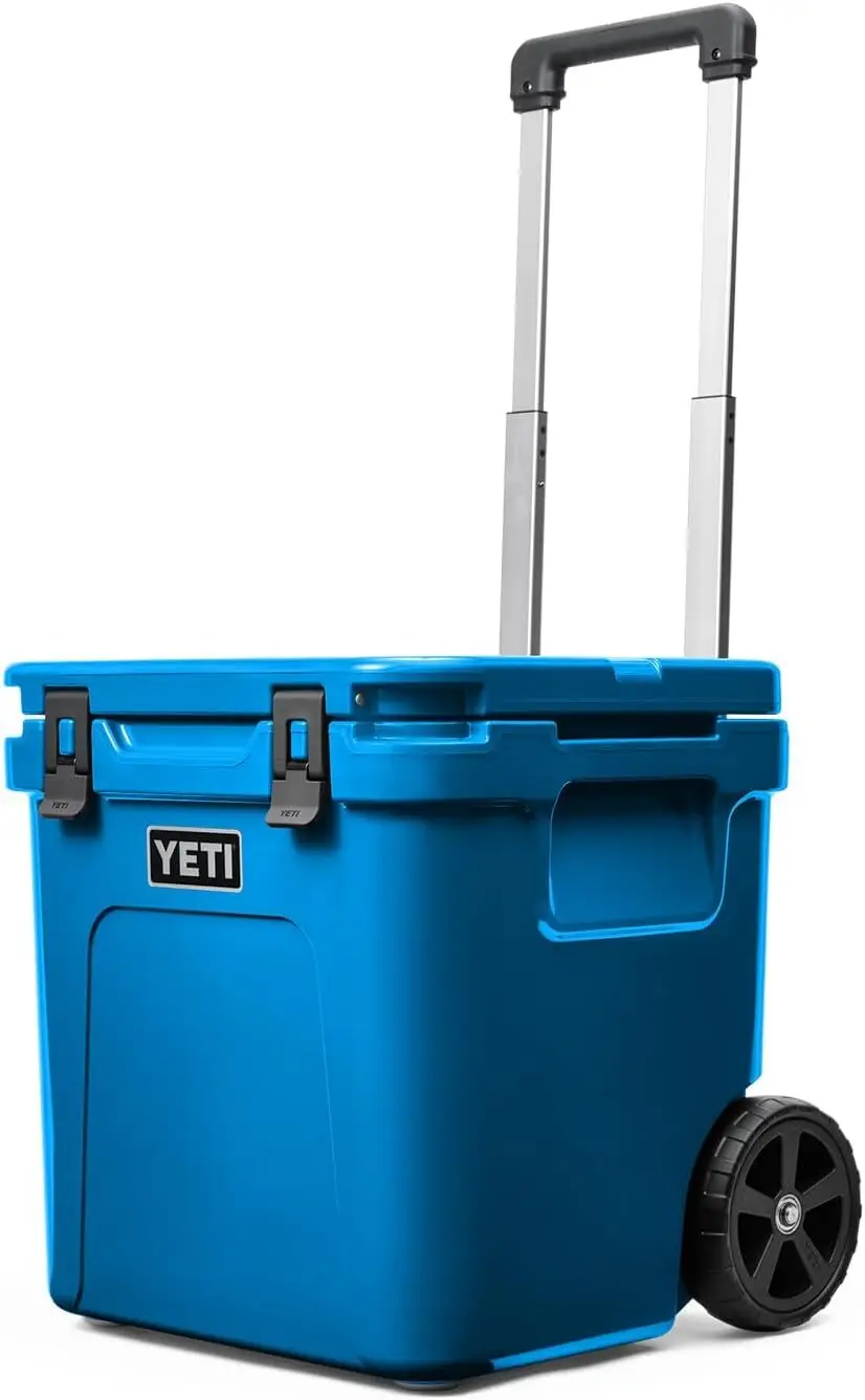 

Roadie 48 Wheeled Cooler with Retractable Periscope Handle