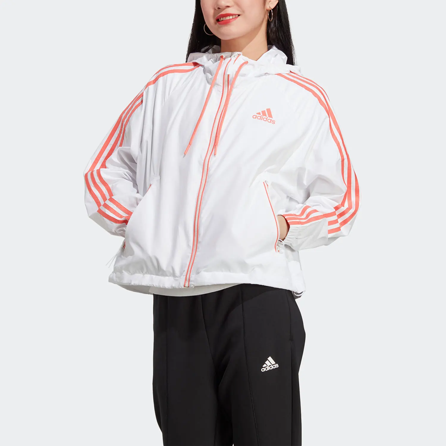 

Оригинальная новая женская повседневная спортивная куртка Adidas HT8752