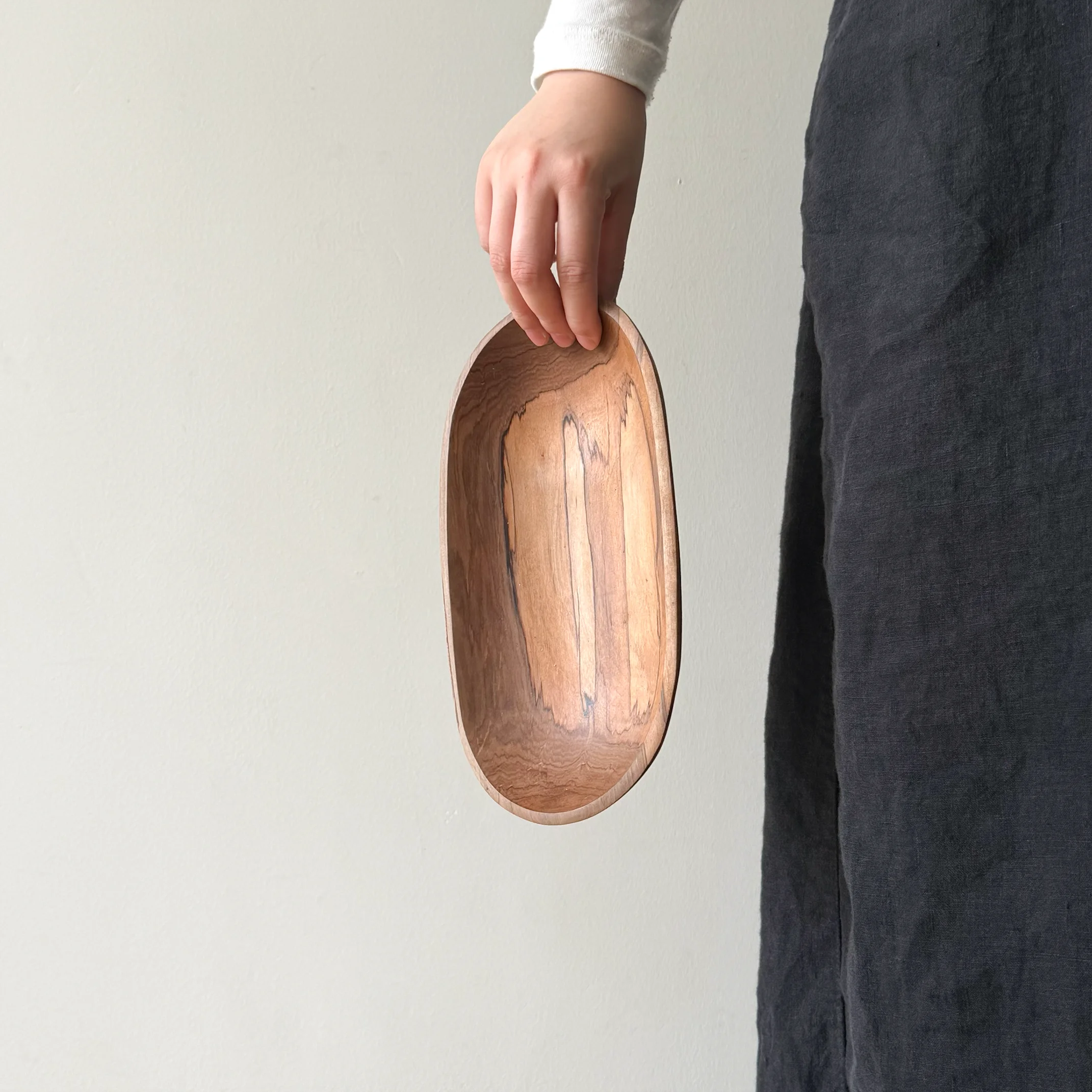 Solid Wood Oval Tray Wooden Storage Dish Mountain Wind Log Dried Fruit Plato Decorative Wooden Tray Dinner Plate Ornament