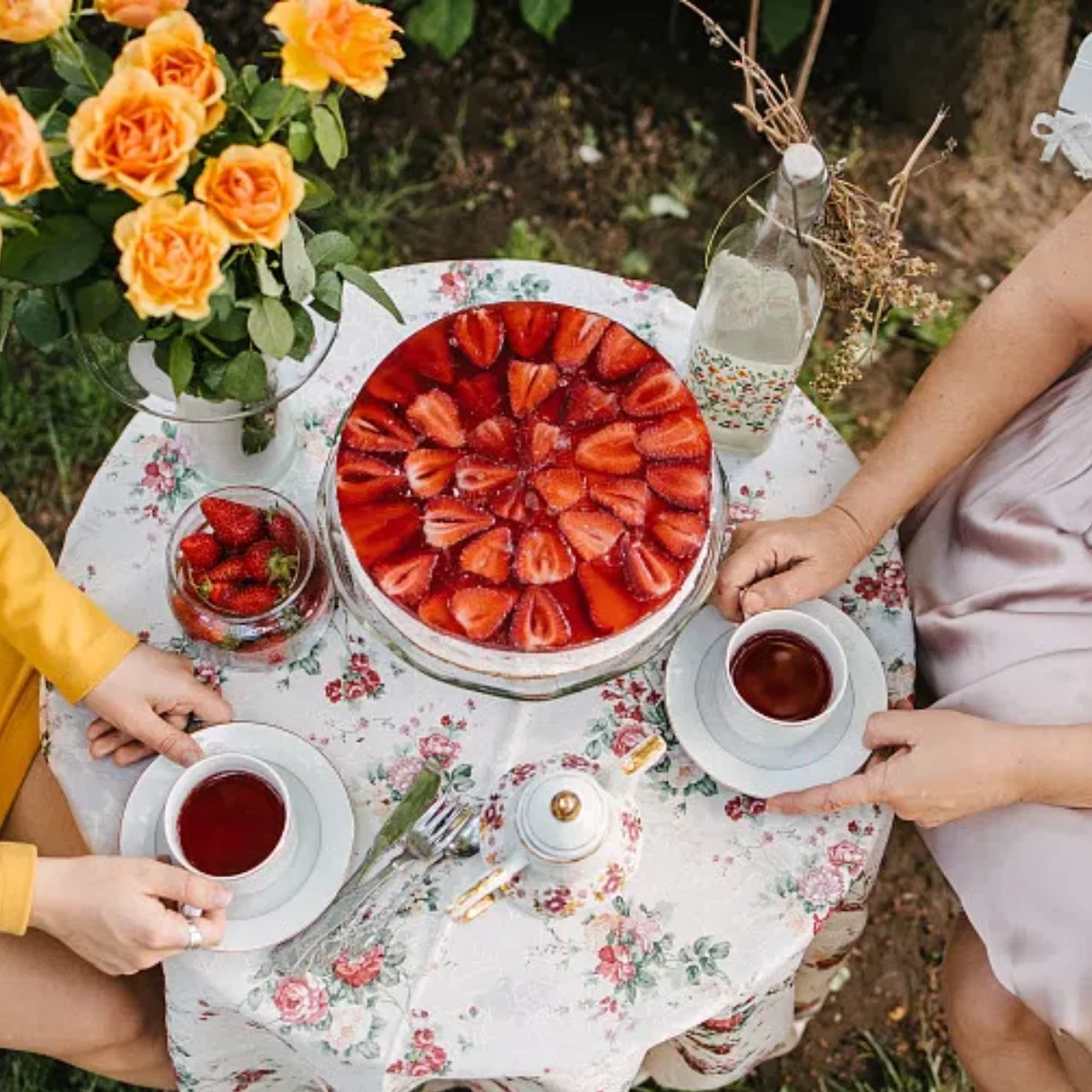 آلة التخسيس نوفا EMS Body Zero Neo الاحترافية لتشكيل الجسم 15 T تردد الراديو يحرق الدهون وبناء العضلات