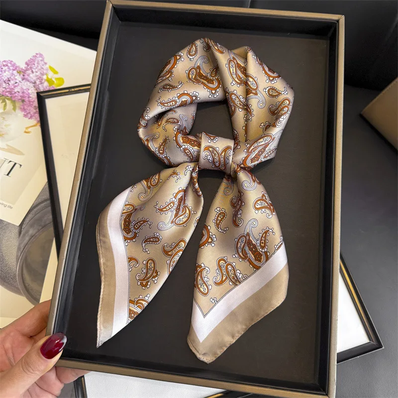 

Women Hijab Print Square Scarf Silk Female Shawl Wraps Bandana Headband Hair Bands Handkerchief Luxury Designer Foulards