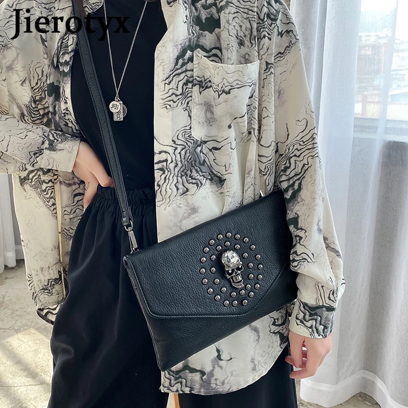 

JIEROTYX Gothic Style Women Clutch Bag Vintage Rivet Skull Female Underarm Bag Leather Shoulder Crossbody Bags Purse Dropship