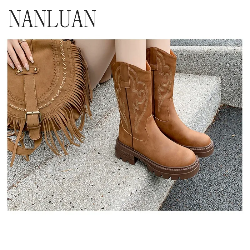 

2024 Boutique Autumn and Winter Mid-calf Women's Boots Comfortable Thick-soled Women's Shoes High-quality Trendy Fashion Boots