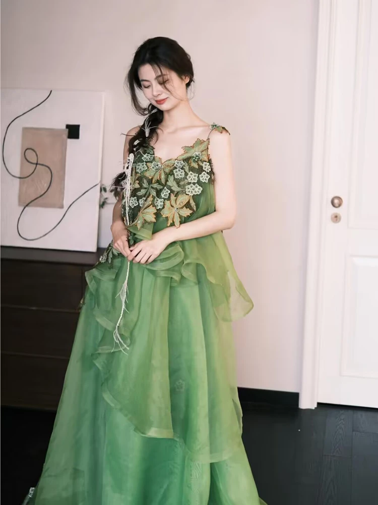 

Green Morning Robe Women's Engagement Party Wedding Dress Design Sensation Small Audience Toasting Costume New 2026 Model