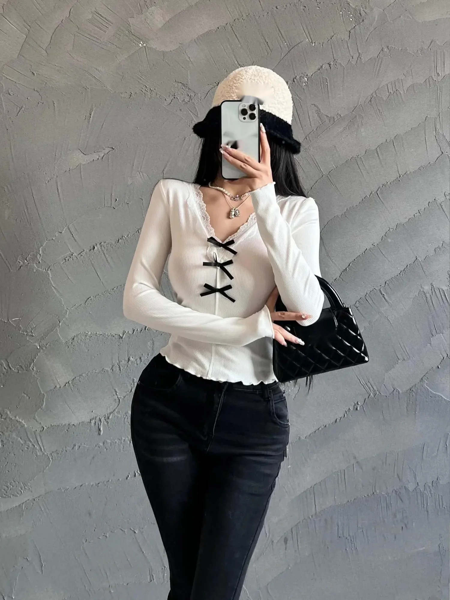 Autumn/Winter Sexy V-neck Bow Lace Long Sleeve T-shirt Women Solid Color Cinching Waist Slim Casual Versatile Short Top 8BMB