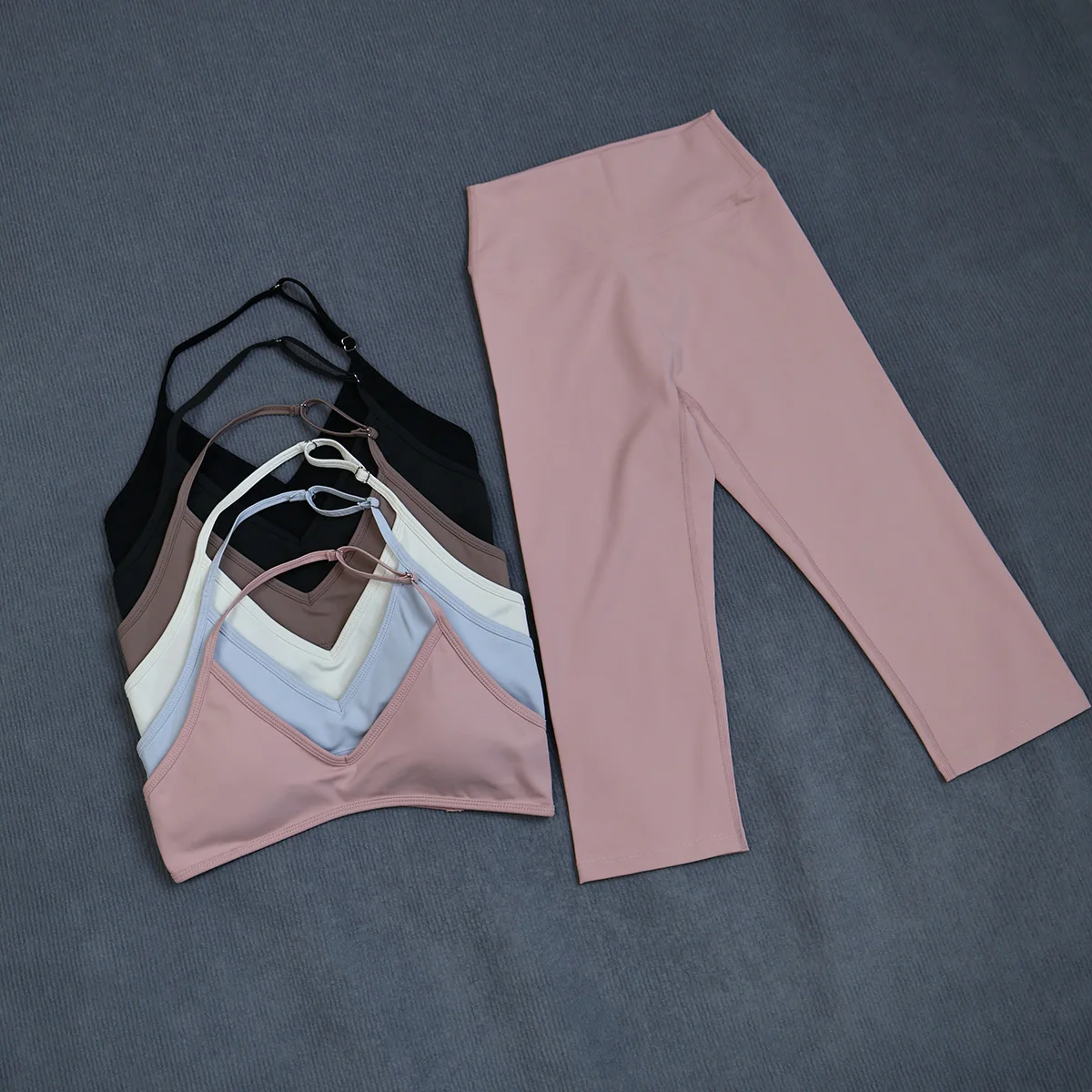 Ctenkevet Damen-Sommer-Sportset, 2-teilig, ärmellos, Sport-BH, Capri-Leggings, 3/4, zweiteiliger Fitness-Yoga-Laufanzug, Outdoor, weiblich – Detail 22