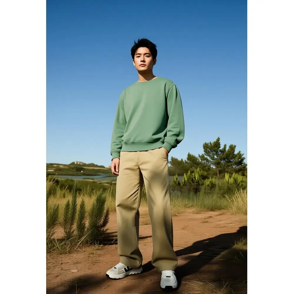 

Men's classic round neck sweatshirt made of cotton blend is soft, comfortable, and warm for daily casual wear.