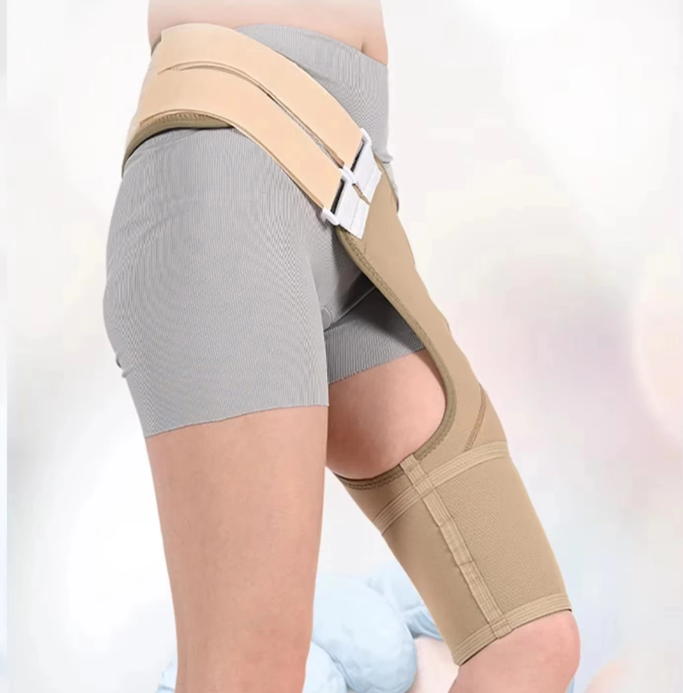 Thigh prosthesis elastic suspension belt, prosthesis accessory. Closure method: slip-on type, safety tested POR-AC-1.