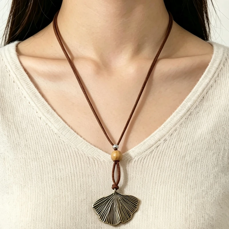 New Antique Gold Ginkgo Leaf Pendants Necklaces for Women Brown Artificial leather Long Rope Female Necklaces 2027 Trendy New