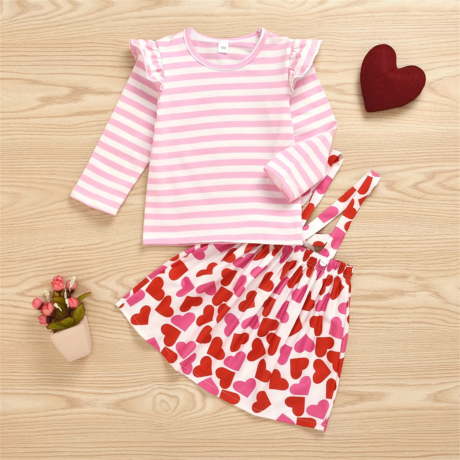 Newborn Infant Baby Girls Clothes Sets Sweet Heart Print Valentine’s Day Long Sleeve Tops Ruffle Shoulder Suspender Dress Set