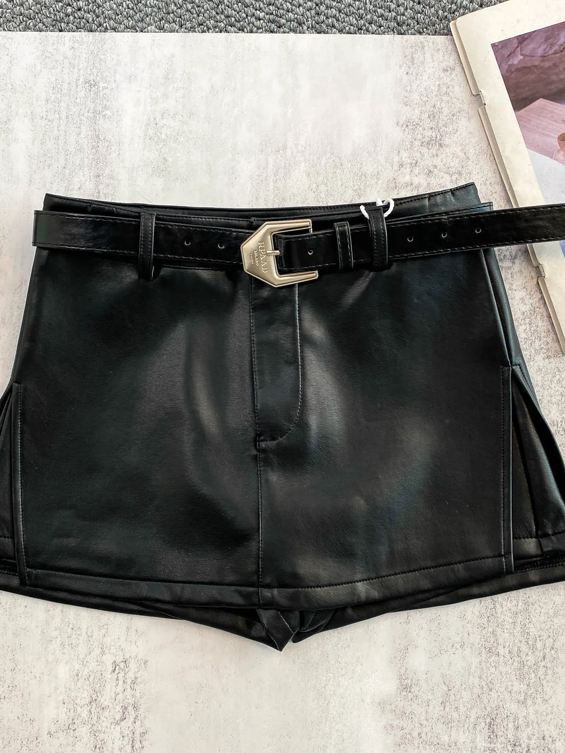 تنورة من جلد البولي يوريثان باللون البني بخصر عالٍ وتصميم تنحيف على شكل حرف A للنساء، سراويل تنورة عصرية عالية الجودة