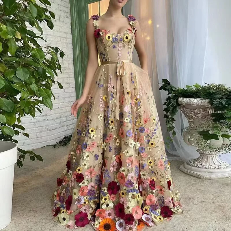 

High Quality Elegant Fashion Dresses 2022 For Women Sleeveless Embroidery Slim Sweet New Club Party Summer
