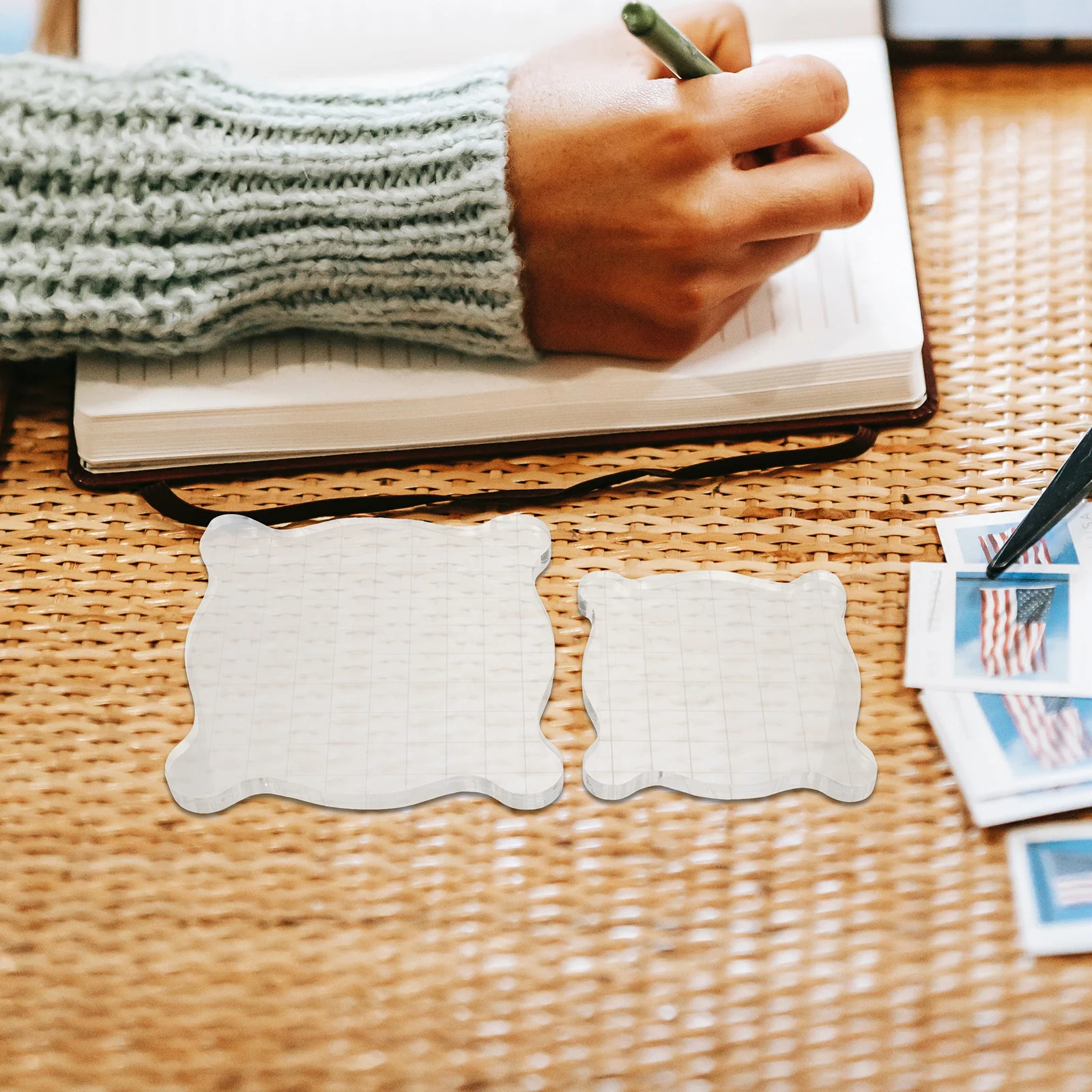 

4Pcs Acrylic Stamp Block Clear Stamps for Crafting Ergonomic Design Precise Placement DIY Projects Acrylic Stamp Block