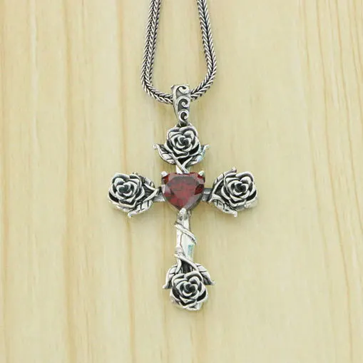 

Street hip-hop S925 sterling silver cross three-dimensional rose pendant in Europe and America
