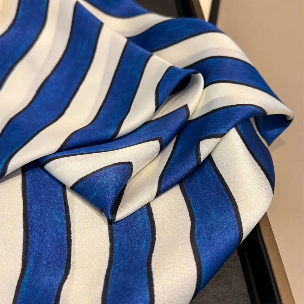 Geometric Stripes Print Silk Square Scarfs Square Shape Soft Women Scarfs Print Design Silk Fabric Silk Scarf Decorate Accessory