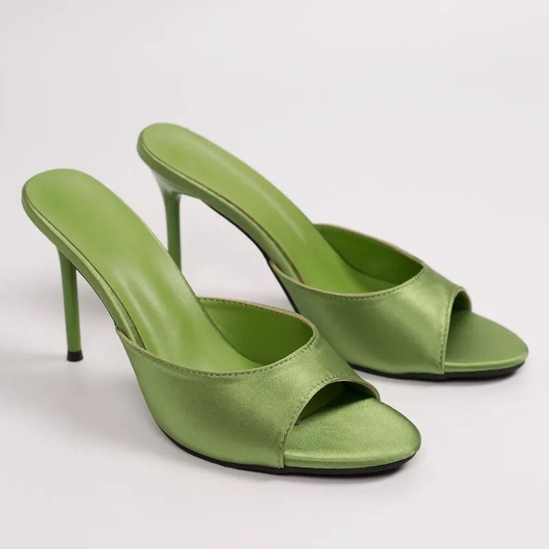 Sexy dünne High-Heel-Sommer-Damen-Satin-Slipper, schlichte Slip-On-Schuhe für den täglichen Gebrauch, elegante Abend-Party-Kleider-Sandalen für Damen