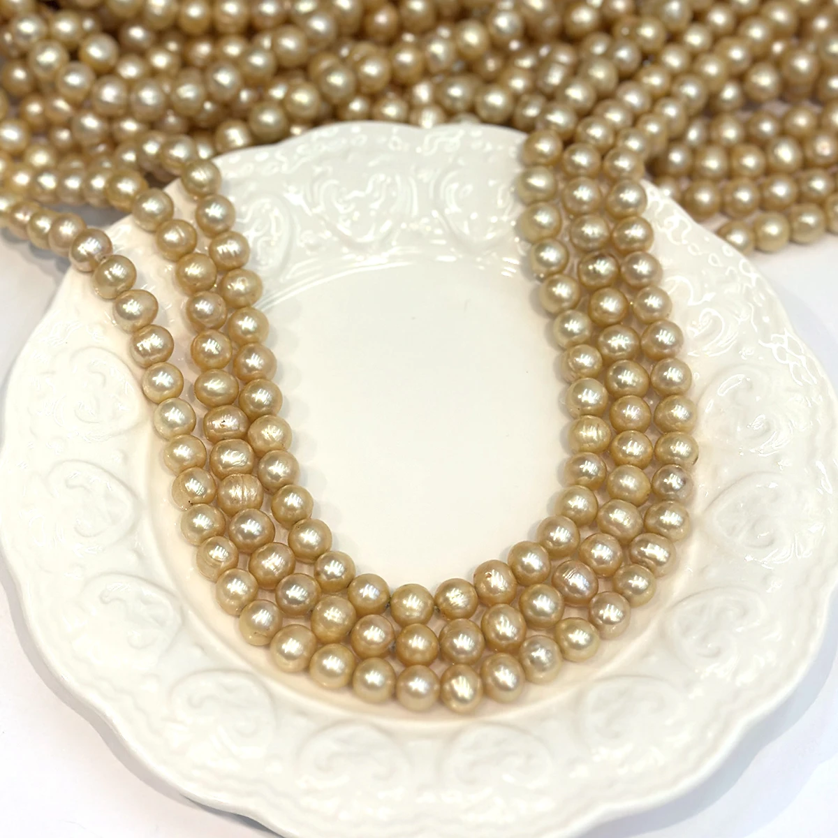 Natural Freshwater Pearl Beads 8-9mm Gold Punch-Hole Dyed for Women Jewelry Making DIY Necklace Bracelet Earrings Accessory