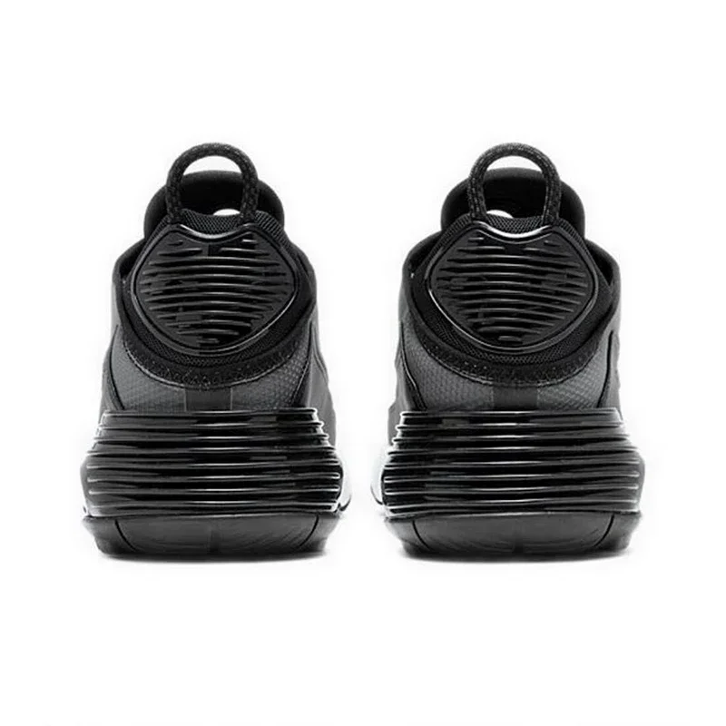 나이키 에어맥스 2090 빈티지 로우탑 캐주얼 런닝화 남성용, 블랙 및 실버 색상.