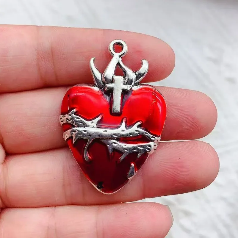 10Pcs Black Color Gothic Catholic Sacred Heart Charms Halloween Vampire Wing Love Pendant DIY Handmade Jewelry